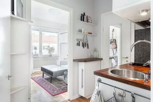 One Swedish man replied to all those who wondered how people live in such tiny apartments One Swedish man replied to all those who wondered how people live in such tiny apartments