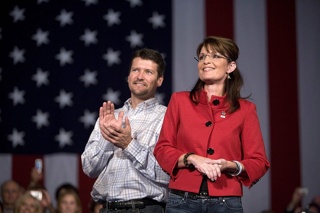 Sarah Palin’s Journey: A Life of Politics, Love, and Resilience