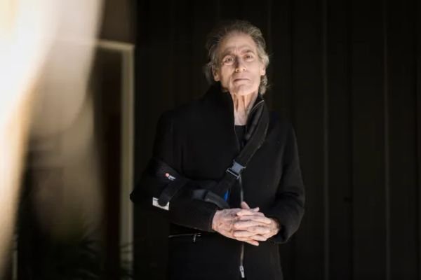 Richard Lewis: Remembering the Icon of Comedy