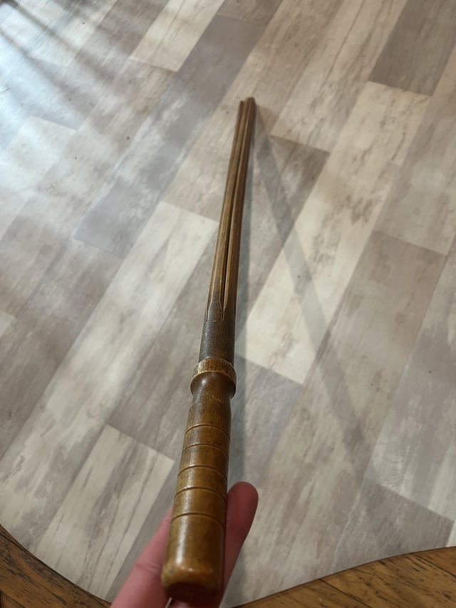 Found in my grandfather’s house, what is this?