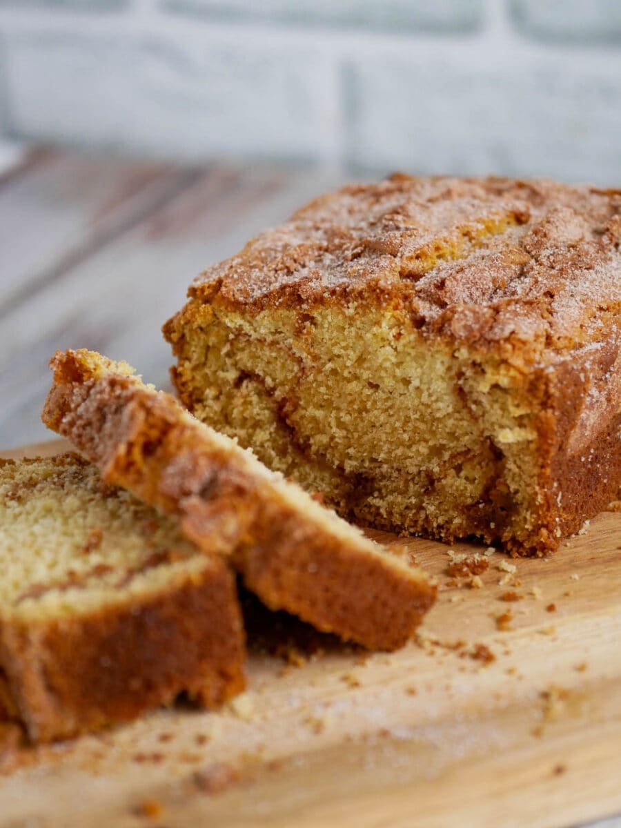 Amish Cinnamon Bread 1270082 900x1200