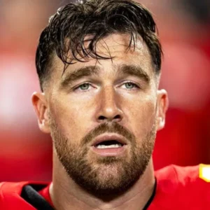 ‘Ridiculous’: Travis Kelce’s Mom Donna Caused a Stir Over Her Look at the Chiefs vs. Raiders Game – Photos