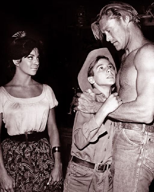 Hidden Mistakes You Probably Missed in The Rifleman