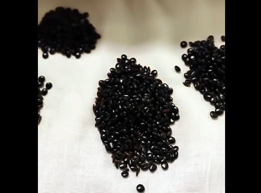 I Lifted My Mattress and Found Something Strange — What I Learned From the Unexpected Discovery