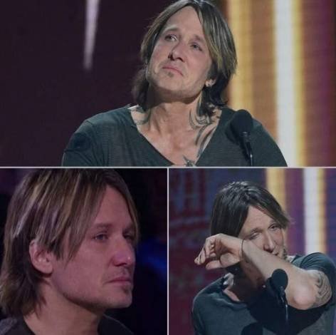 Country singer Keith Urban receiving support from fans after asking for prayers during a difficult personal time