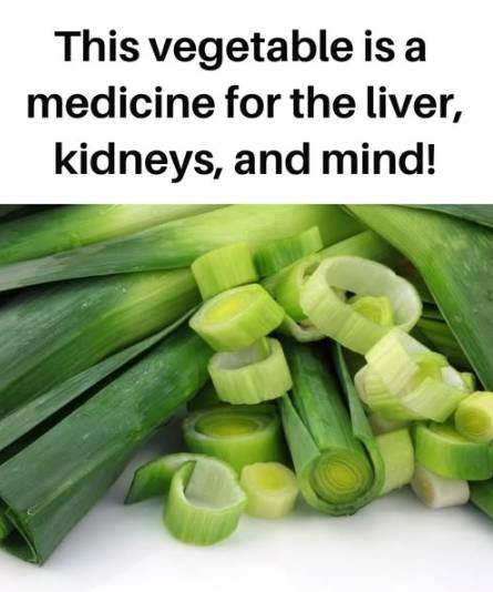 Fresh leeks vegetable highlighting natural health benefits for body and mind